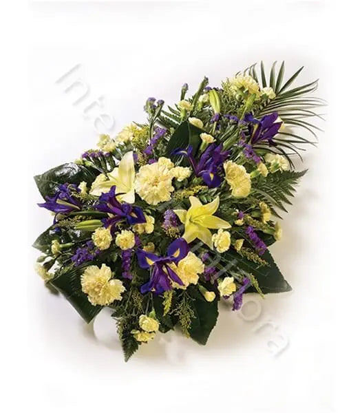 Composizione funebre di Gigli e Garofani Fiori a Domicilio